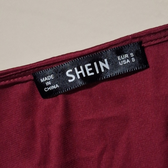 Shein red waist tie, high-low, long sleeve silk dress w/ button cuffs. Sz S - Picture 6 of 6